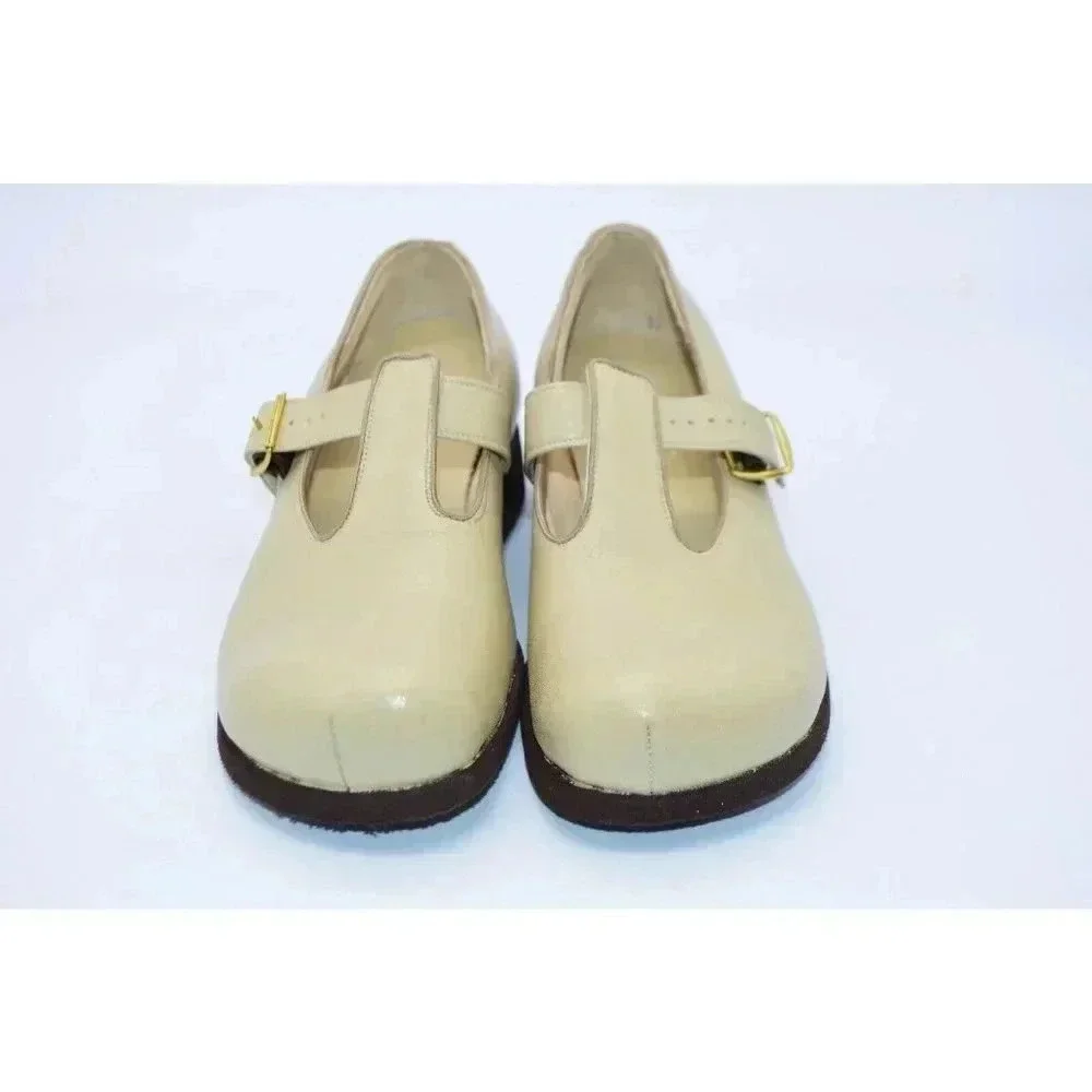 P. W. Minor Orthopedic Beige Buckle Mary Jane 6 B